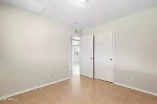 3625 W San Juan Ave, Phoenix, AZ 85019 - Photo 24
