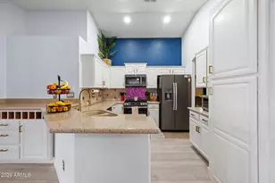 7633 W Foothill Dr, Peoria, AZ 85383 - Photo 20