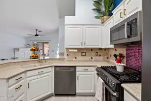 7633 W Foothill Dr, Peoria, AZ 85383 - Photo 22