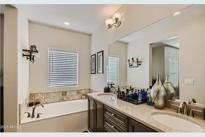 5550 N 16th Street #113, Phoenix, AZ 85016 - Photo 16