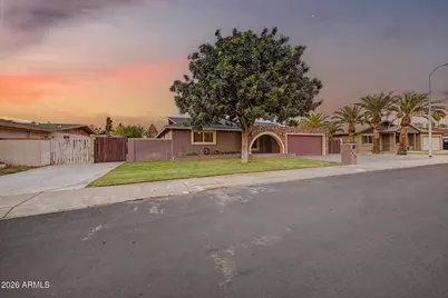 4616 W Purdue Avenue, Glendale, AZ 85302 - Photo 2