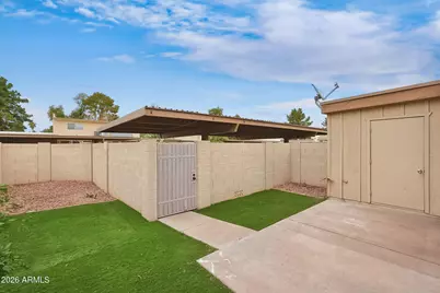 2126 E Villa Court, Tempe, AZ 85282 - Photo 20