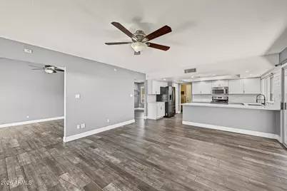 10222 N 52nd Drive, Glendale, AZ 85302 - Photo 8