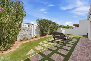 6254 E Catalina Dr, Scottsdale, AZ 85251 - Photo 42