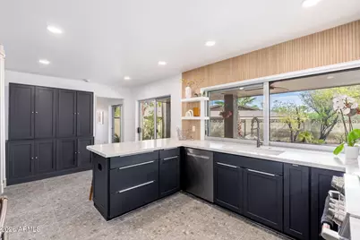 220 W Willow Avenue, Phoenix, AZ 85029 - Photo 24
