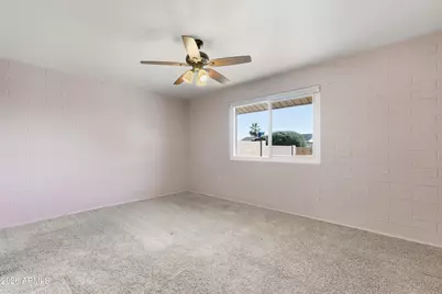 10027 W Deanne Drive, Sun City, AZ 85351 - Photo 12