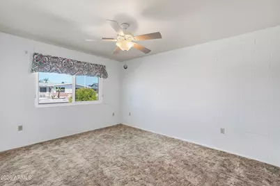 10027 W Deanne Drive, Sun City, AZ 85351 - Photo 18