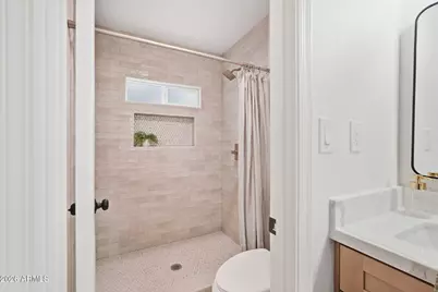 2439 W Kiowa Avenue, Mesa, AZ 85202 - Photo 32