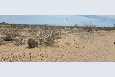 304Xx W Pinnacle Vista Road #-, Wittmann, AZ 85361 - Photo 2