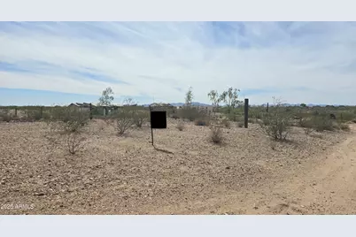 30099 W Radford Road #-, Wittmann, AZ 85361 - Photo 2