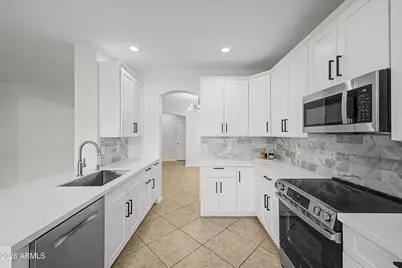 4010 E Sundance Court, Gilbert, AZ 85297 - Photo 2