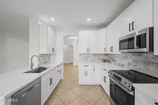 4010 E Sundance Ct, Gilbert, AZ 85297 - Photo 2