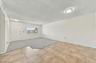 10915 W Santa Fe Dr, Sun City, AZ 85351 - Photo 12