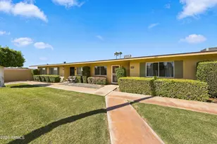 10915 W Santa Fe Dr, Sun City, AZ 85351 - Photo 1