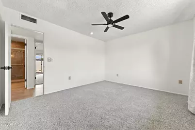 10915 W Santa Fe Drive, Sun City, AZ 85351 - Photo 22