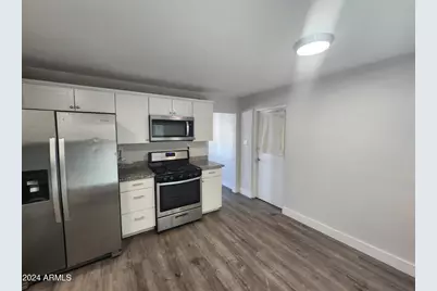 11231 W Montana Avenue, Youngtown, AZ 85363 - Photo 4