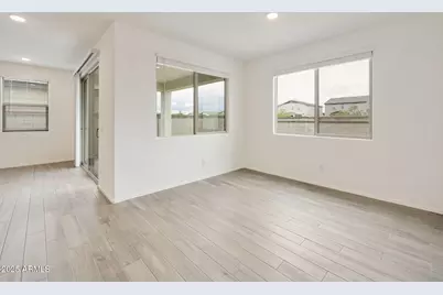 17328 W Dahlia Drive, Surprise, AZ 85388 - Photo 18