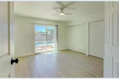 18652 N 12th Avenue, Phoenix, AZ 85027 - Photo 16