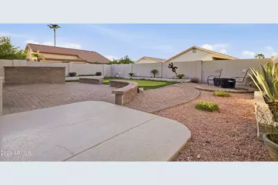 11666 W Yucca Court, Surprise, AZ 85378 - Photo 28