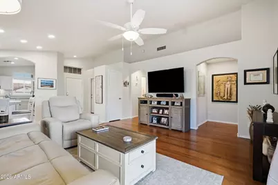 11666 W Yucca Court, Surprise, AZ 85378 - Photo 6