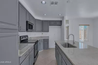 7767 W Sierra Vista Drive, Glendale, AZ 85303 - Photo 10