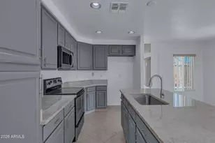 7767 W Sierra Vista Dr, Glendale, AZ 85303 - Photo 10