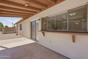 852 E Acapulco Ln, Phoenix, AZ 85022 - Photo 32