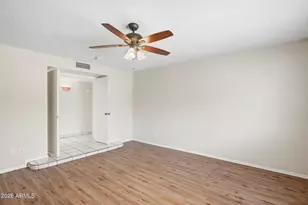 852 E Acapulco Ln, Phoenix, AZ 85022 - Photo 24