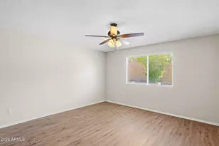 852 E Acapulco Ln, Phoenix, AZ 85022 - Photo 20