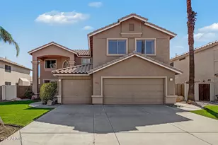 465 W Redwood Dr, Chandler, AZ 85248 - Photo 1