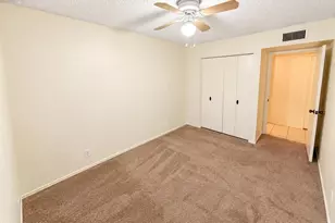 6626 N Majorca Ln W, Phoenix, AZ 85016 - Photo 24