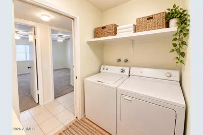 6626 N Majorca Lane W, Phoenix, AZ 85016 - Photo 40