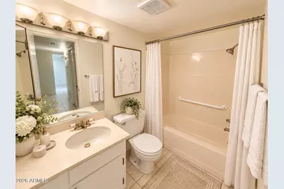 6626 N Majorca Lane W, Phoenix, AZ 85016 - Photo 36