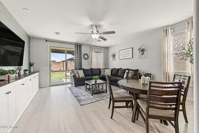 215 S 191st Drive, Buckeye, AZ 85326 - Photo 8