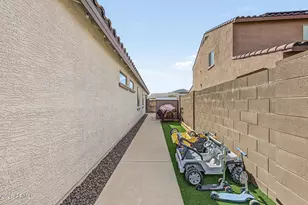 215 S 191st Dr, Buckeye, AZ 85326 - Photo 30