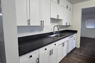 220 E Marilyn Ave, Mesa, AZ 85210 - Photo 10