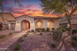 2317 N Beverly Pl, Buckeye, AZ 85396 - Photo 2