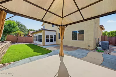 26143 N 67th Lane, Peoria, AZ 85383 - Photo 16
