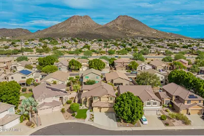 26143 N 67th Lane, Peoria, AZ 85383 - Photo 12