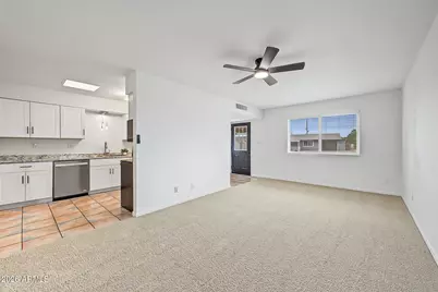 12214 N Augusta Drive, Sun City, AZ 85351 - Photo 6