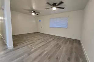 264 E 9th Dr, Mesa, AZ 85210 - Photo 6