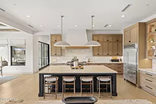 8177 E Smokehouse Tr, Scottsdale, AZ 85266 - Photo 2