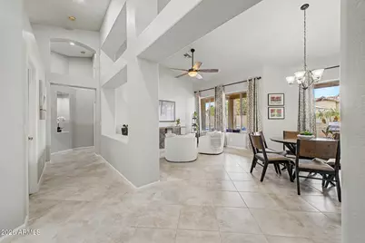 734 W Goldfinch Way, Chandler, AZ 85286 - Photo 4