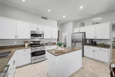 734 W Goldfinch Way, Chandler, AZ 85286 - Photo 16