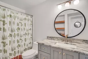 1225 E Seldon Ln, Phoenix, AZ 85020 - Photo 22