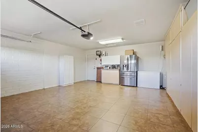 1001 E Aire Libre Avenue, Phoenix, AZ 85022 - Photo 26