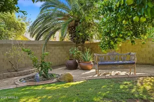 1001 E Aire Libre Ave, Phoenix, AZ 85022 - Photo 22