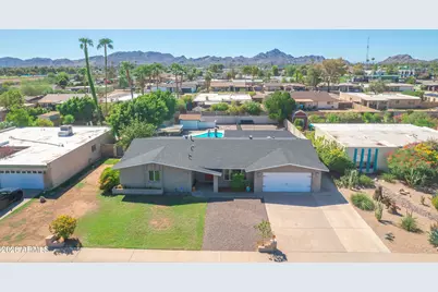3227 E Corrine Drive, Phoenix, AZ 85032 - Photo 2