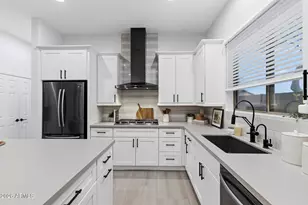 33802 N 23rd Dr, Phoenix, AZ 85085 - Photo 2