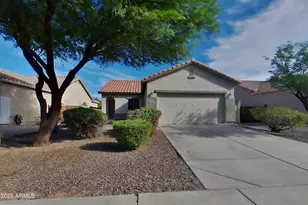 374 E Yellow Wood Ave, San Tan Valley, AZ 85140 - Photo 1
